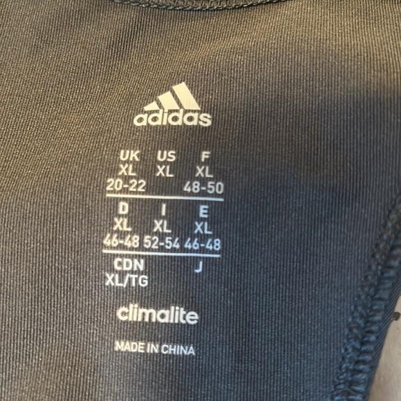 Adidas Climalite tank top size XL - Picture 4 of 5